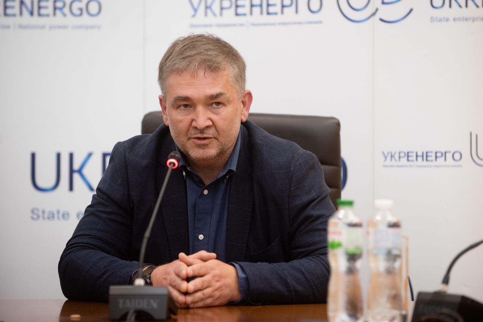 Увольнение Виталия Зайченко