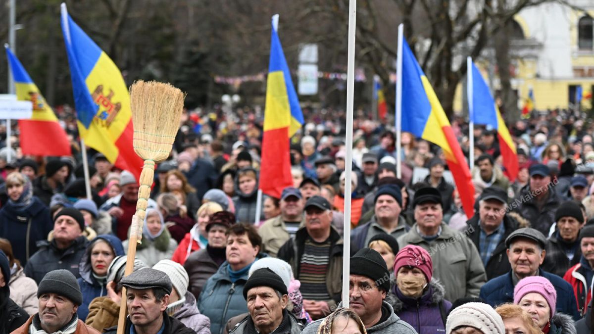 В Кишиневе пророссийские силы сгоняют за деньги людей на "протесты"