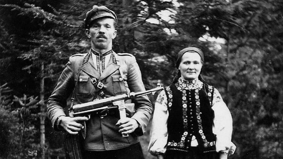 відомі жінки в УПА - Тренди