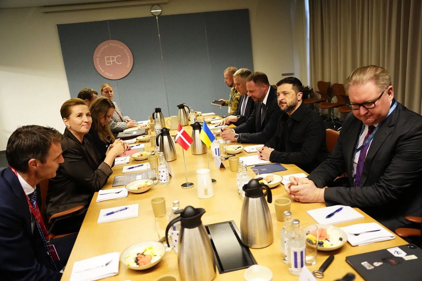 Зеленський зустрінеться з лідерами ЄС у Копенгагені - 24 Канал