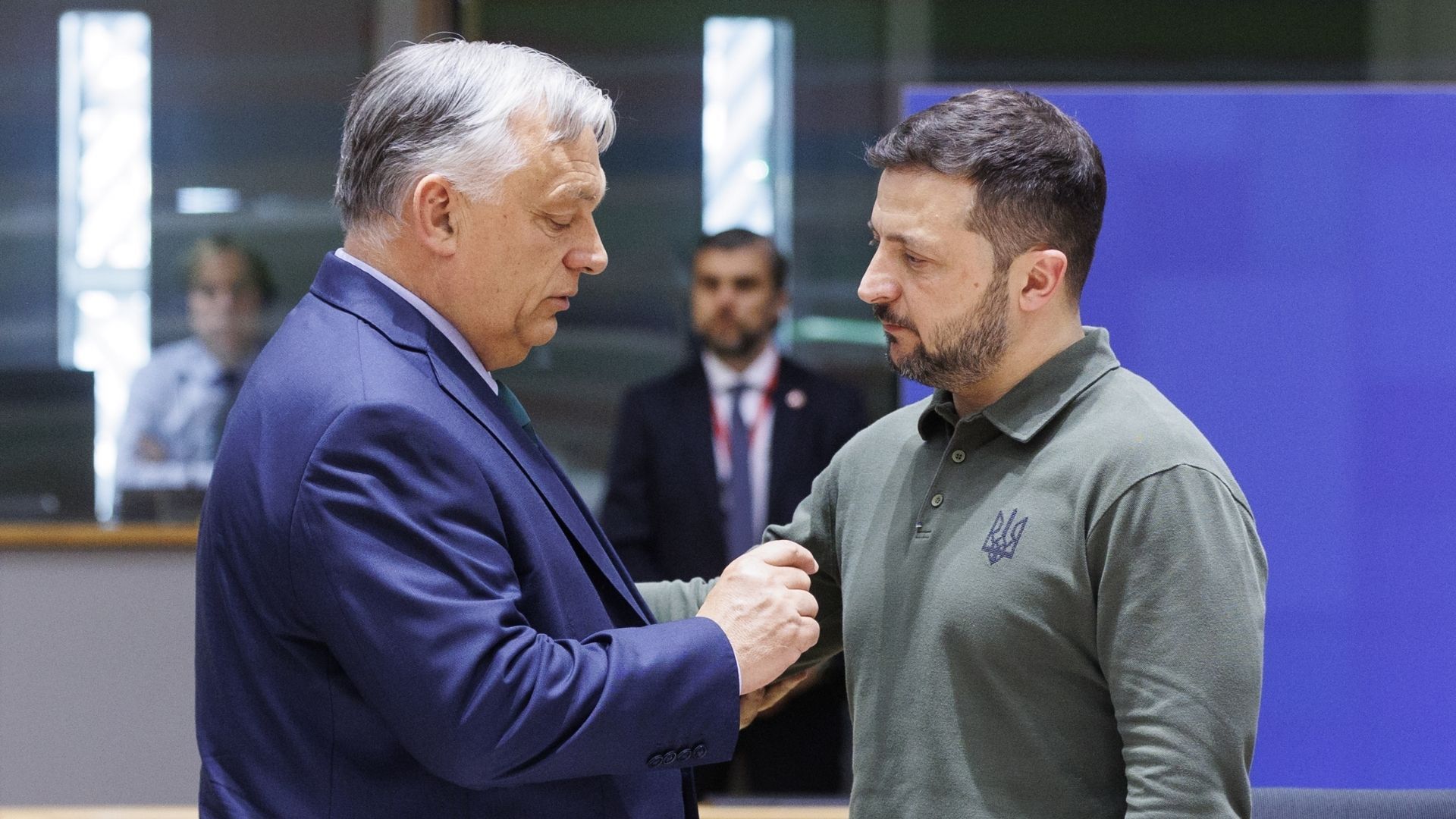 Почему Венгрия блокирует вступление Украины в ЕС