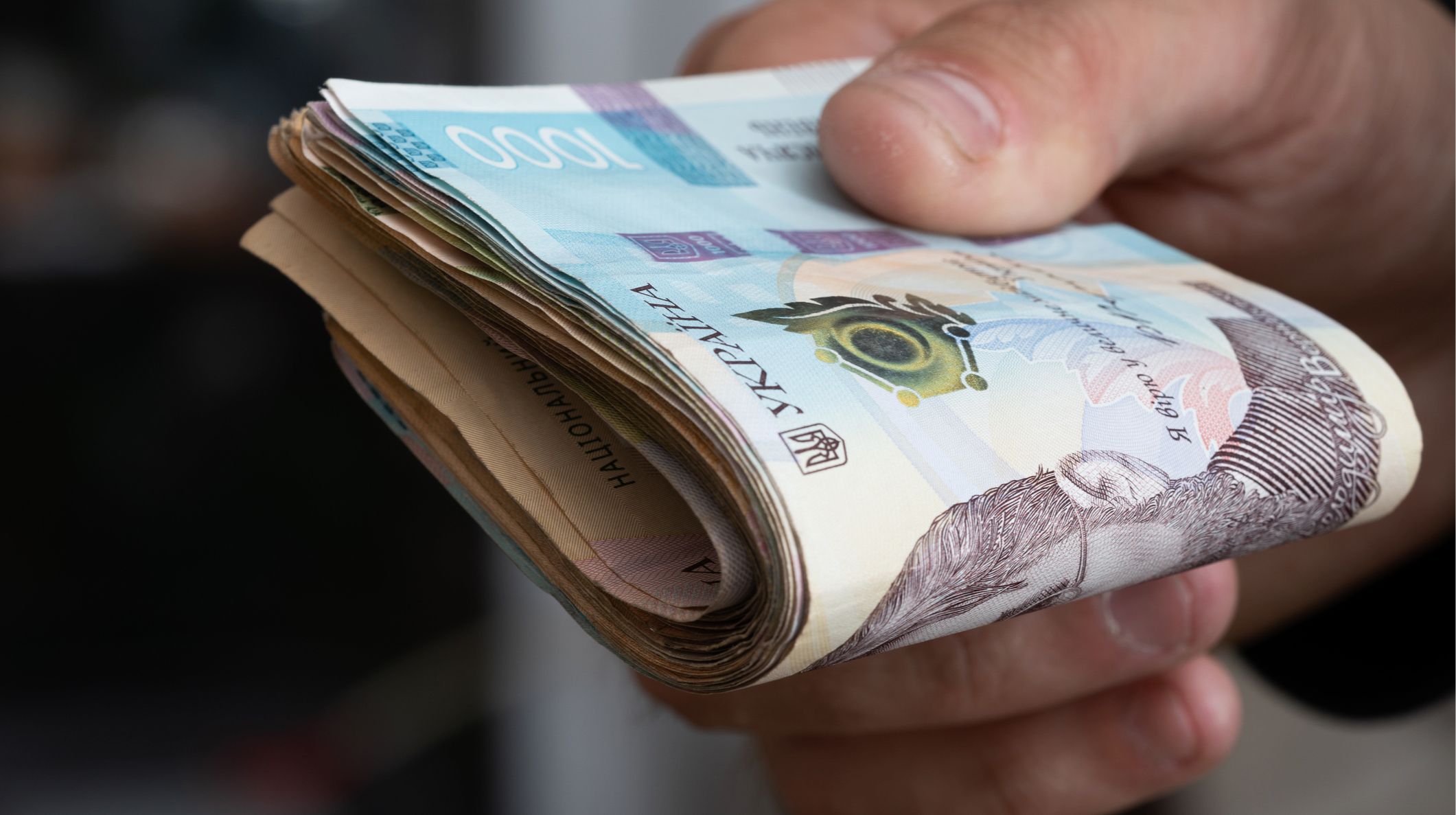 Одну з соцвиплат в Україні пропонують підвищити до 12 000 гривень, – новий законопроєкт