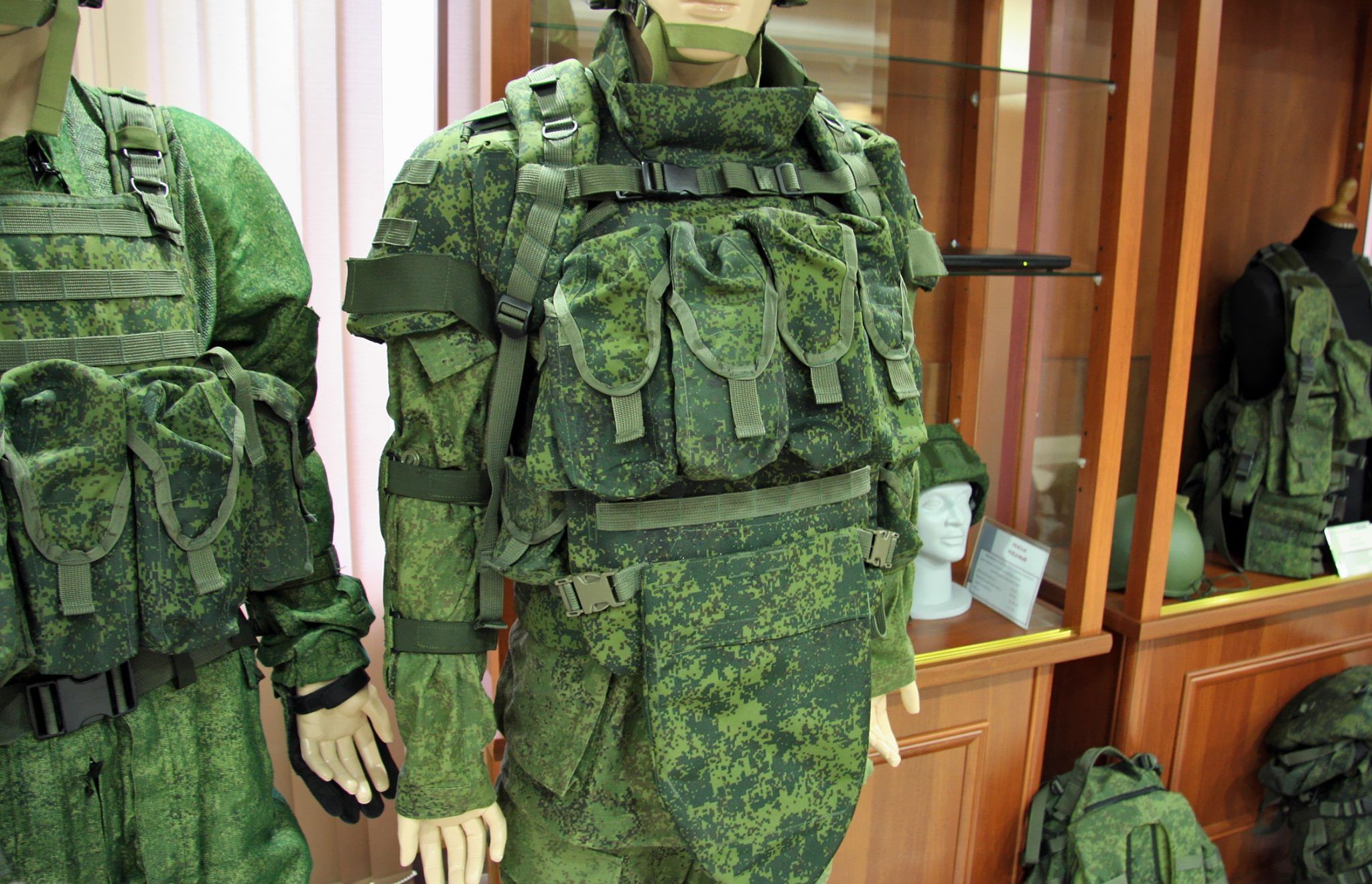 В России может не хватить бронежилетов: почему на производстве возникли проблемы В России может не хватить бронежилетов: почему на производстве возникли проблемы