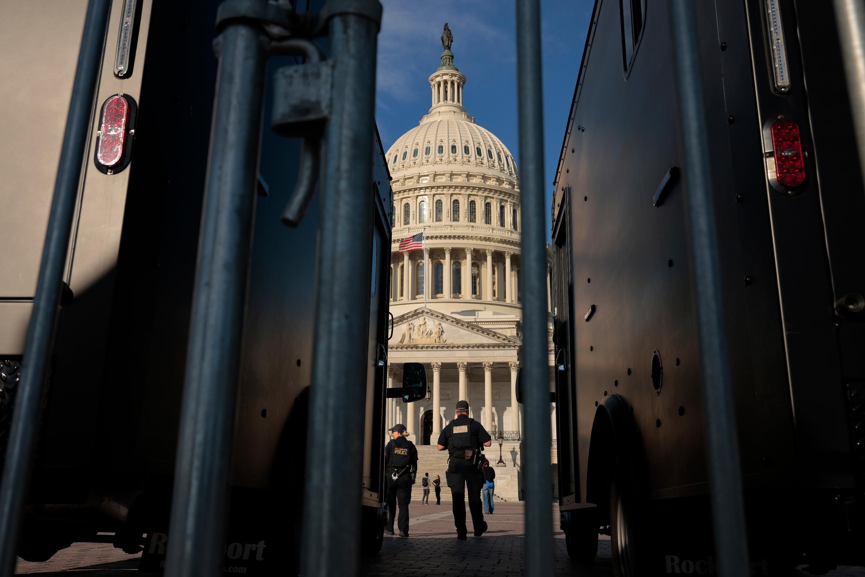 В США продолжается правительственный шатдаун В США продолжается правительственный шатдаун