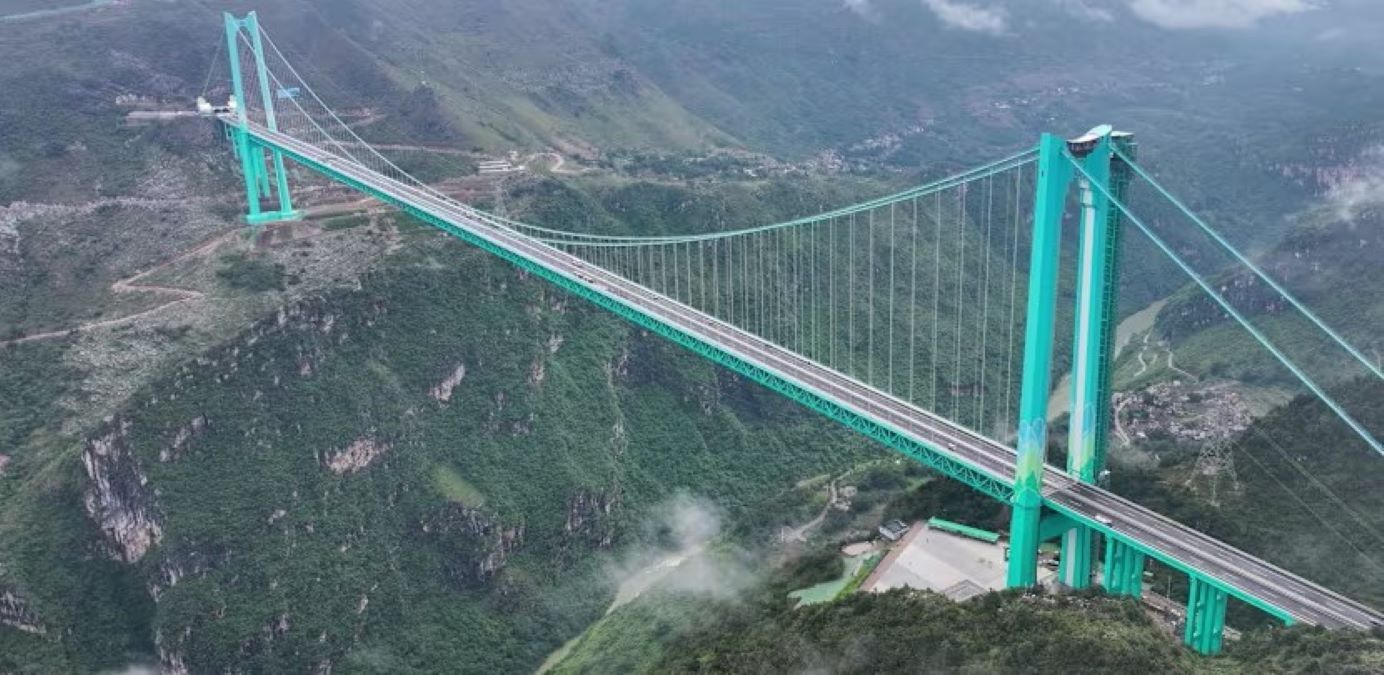 Найвищий міст у світі 2025 - як виглядає найвищий міст у Китаї 