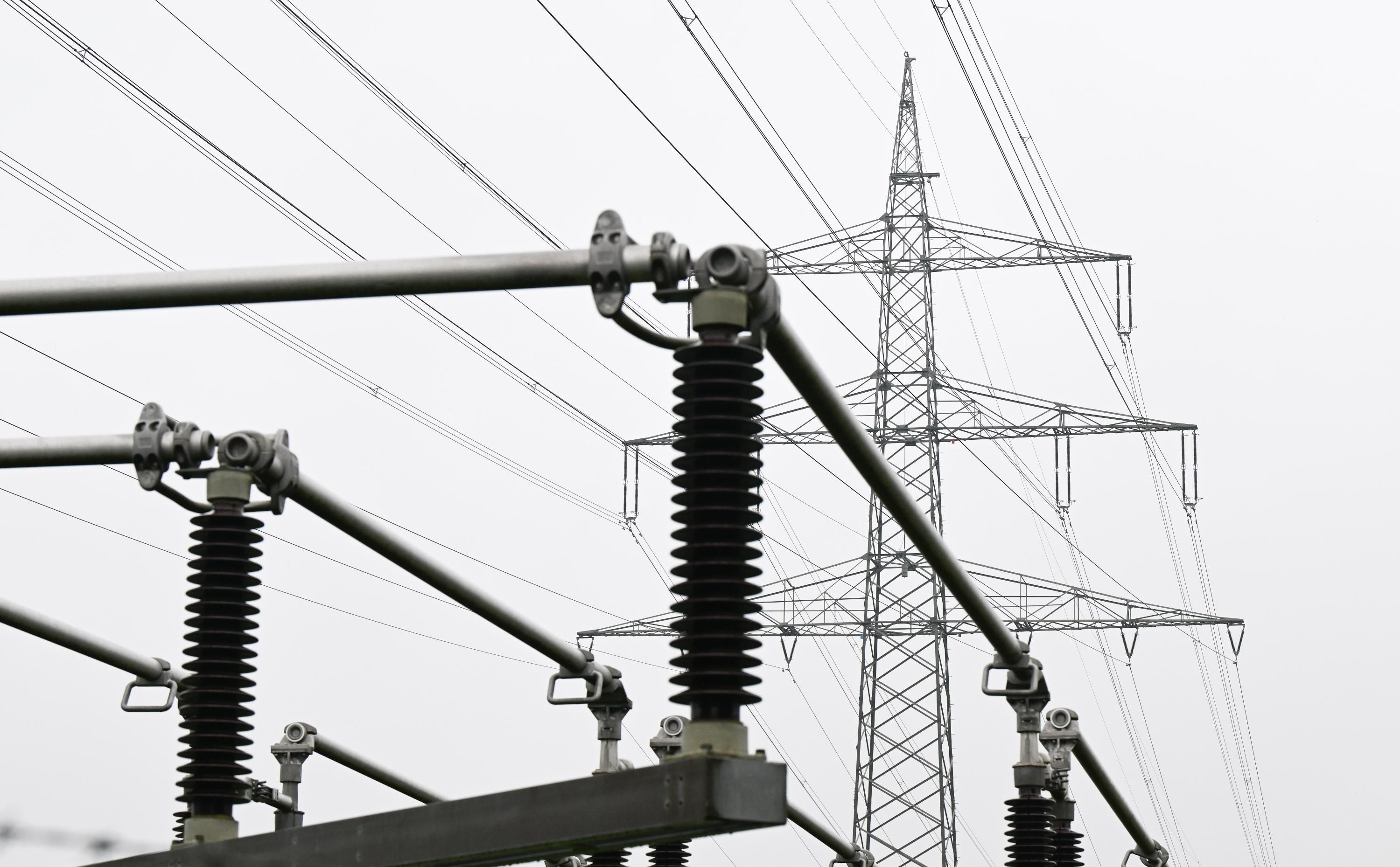 Негода в Україні 8 жовтня 2025 - в одній з областей є знеструмлення Негода в Україні 8 жовтня 2025 - в одній з областей є знеструмлення