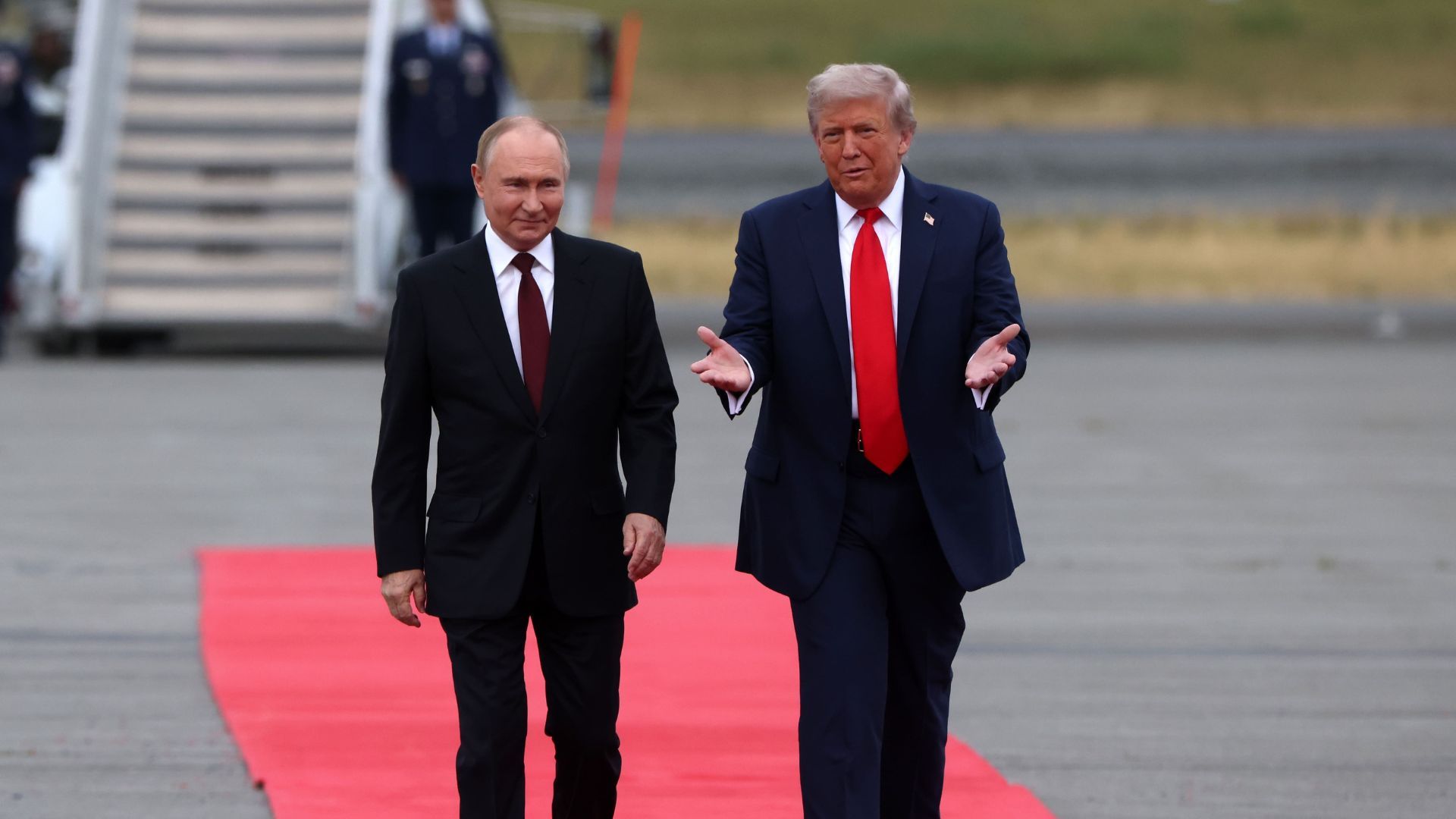 У МЗС Росії зробили заяву про переговори Трампа і Путіна У МЗС Росії зробили заяву про переговори Трампа і Путіна