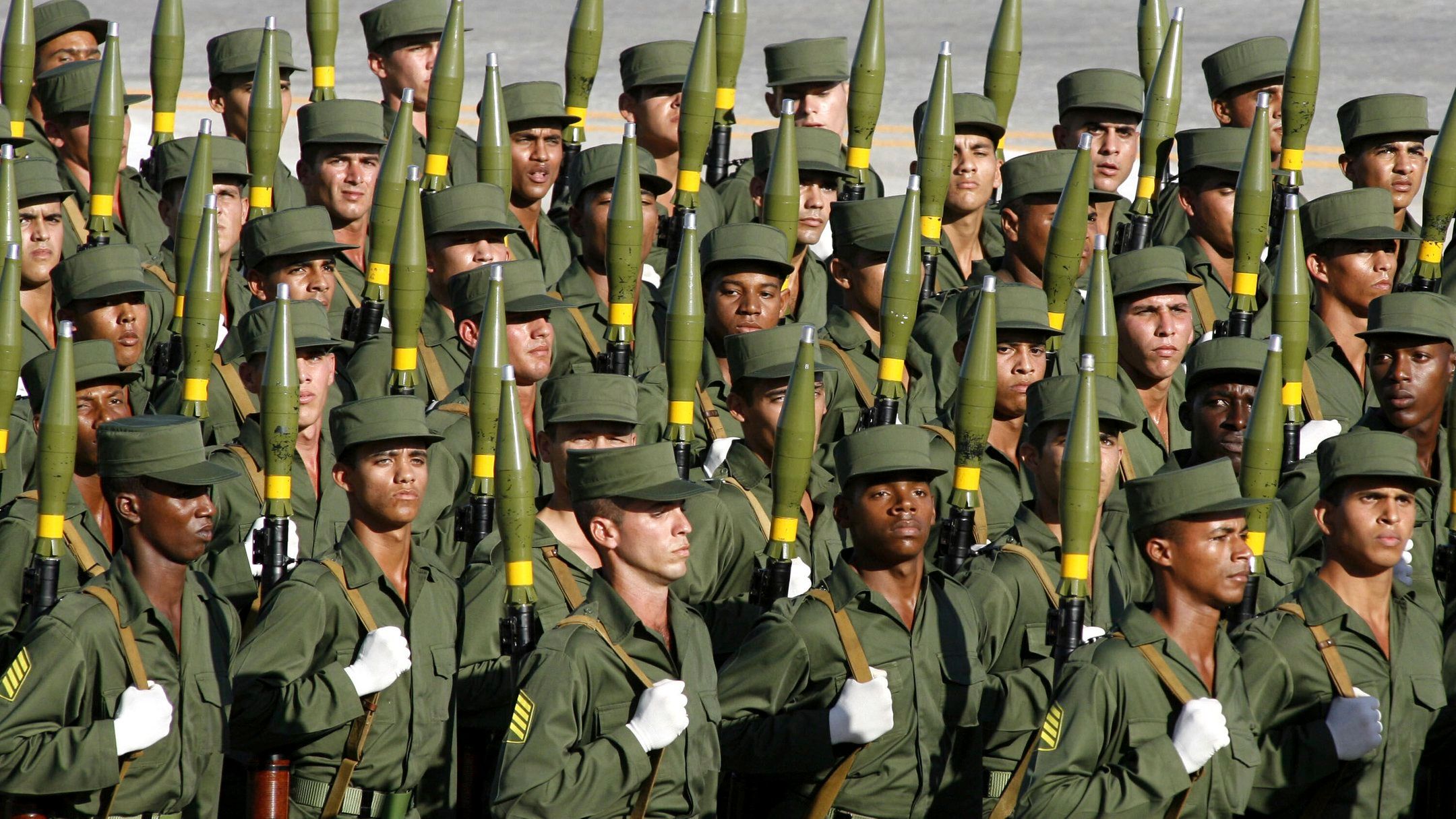 Росія масово вербує кубинців Росія масово вербує кубинців