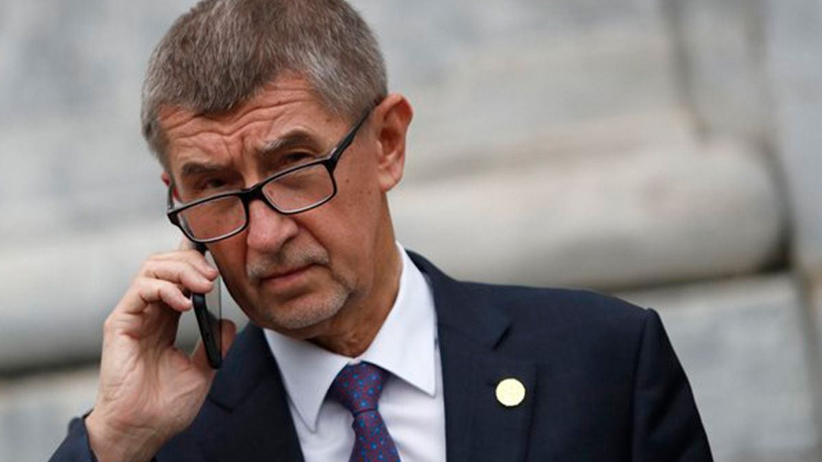 Грозит ли помощи Украине победа партии Бабиша в Чехии?