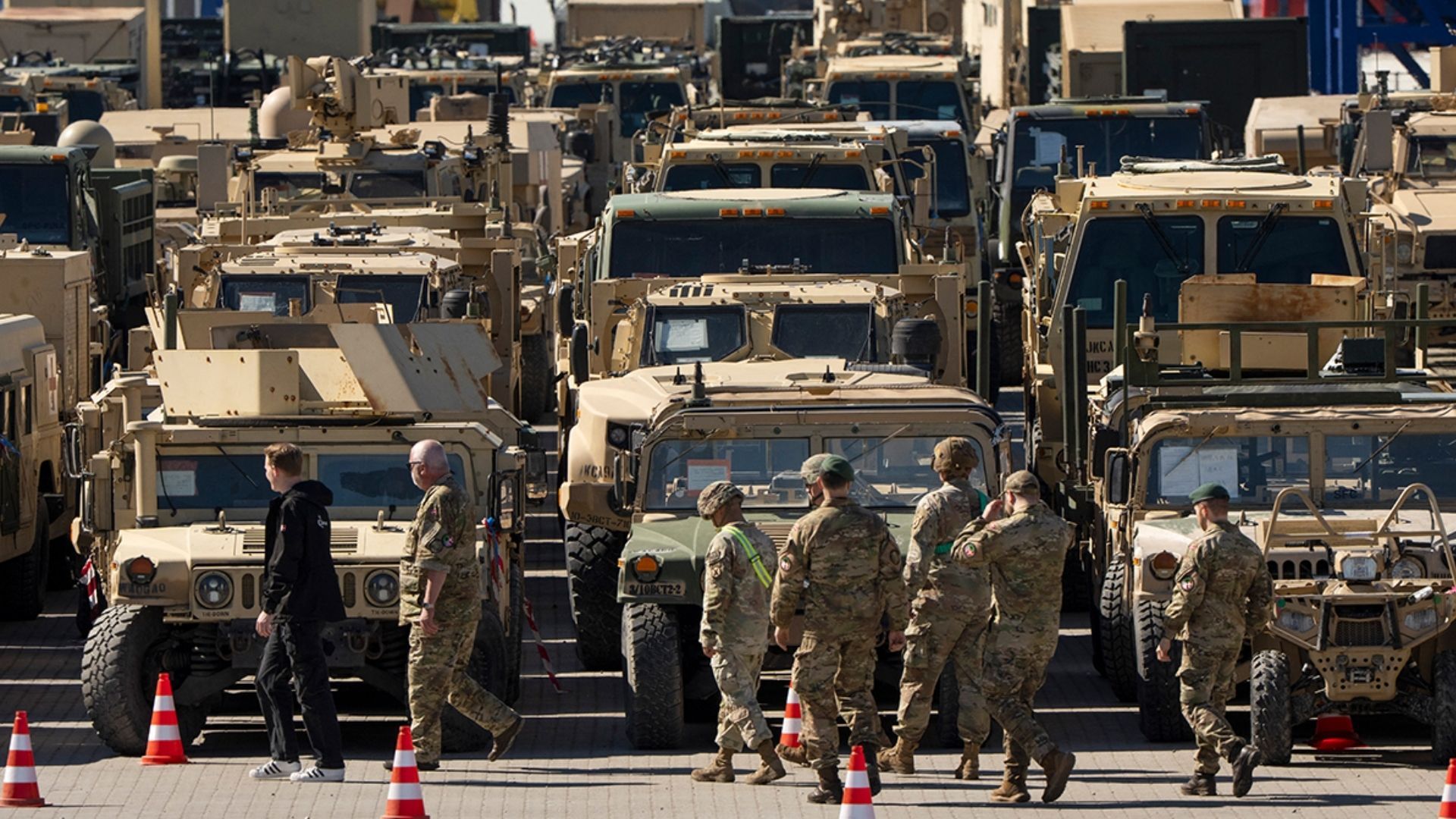 Польща боротиметься із зайвою вагою та курінням у війську Польща боротиметься із зайвою вагою та курінням у війську