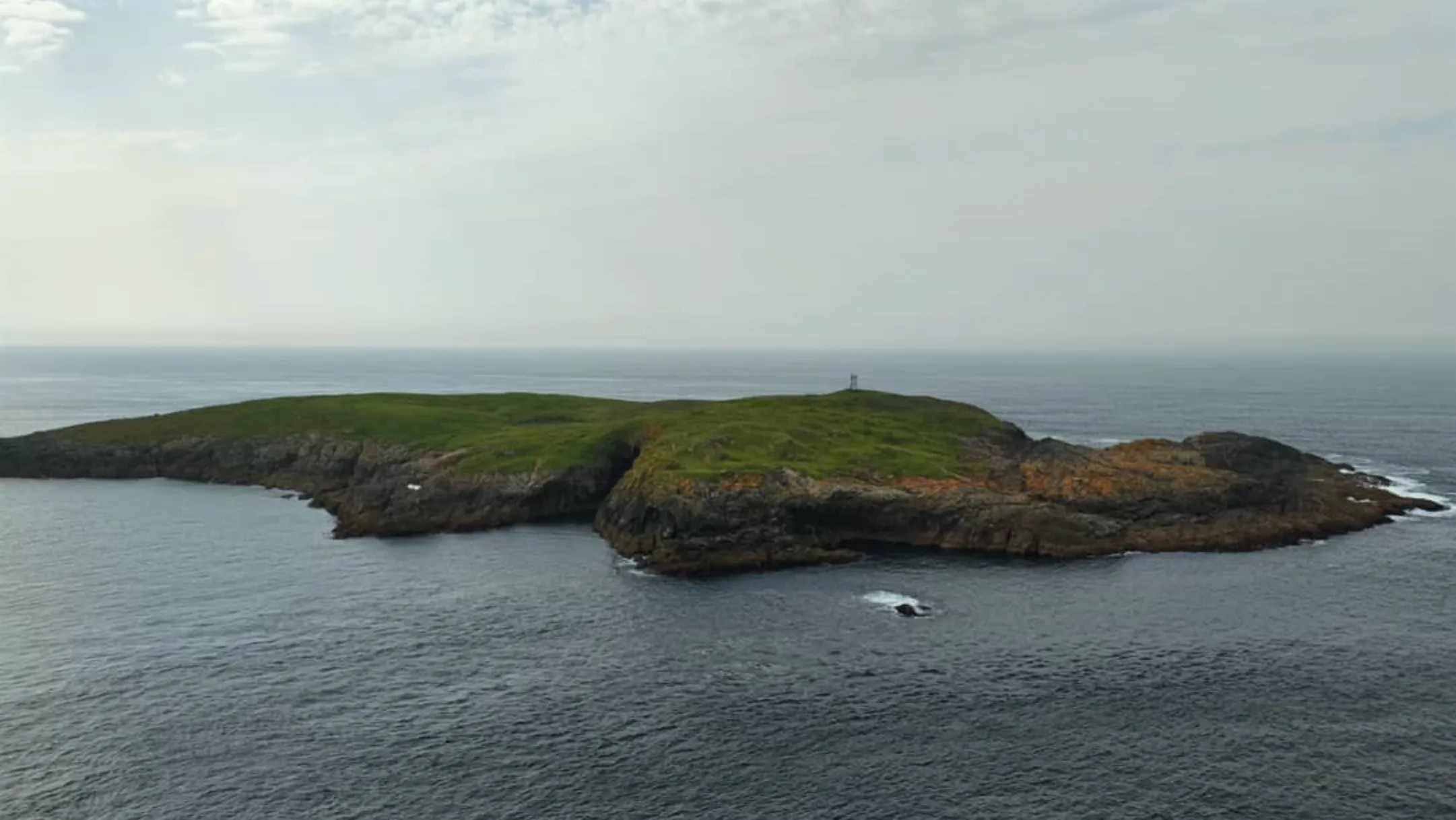 В Атлантике продается необитаемый шотландский остров Гаскер