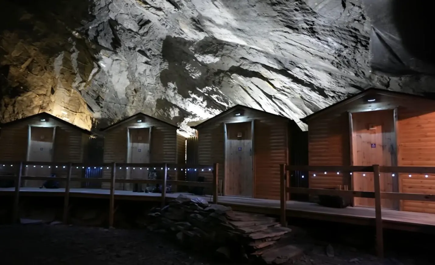 Отель Deep Sleep