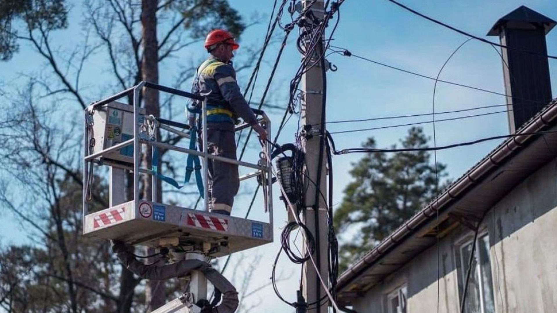 Удари по енергетичній інфраструктурі Удари по енергетичній інфраструктурі