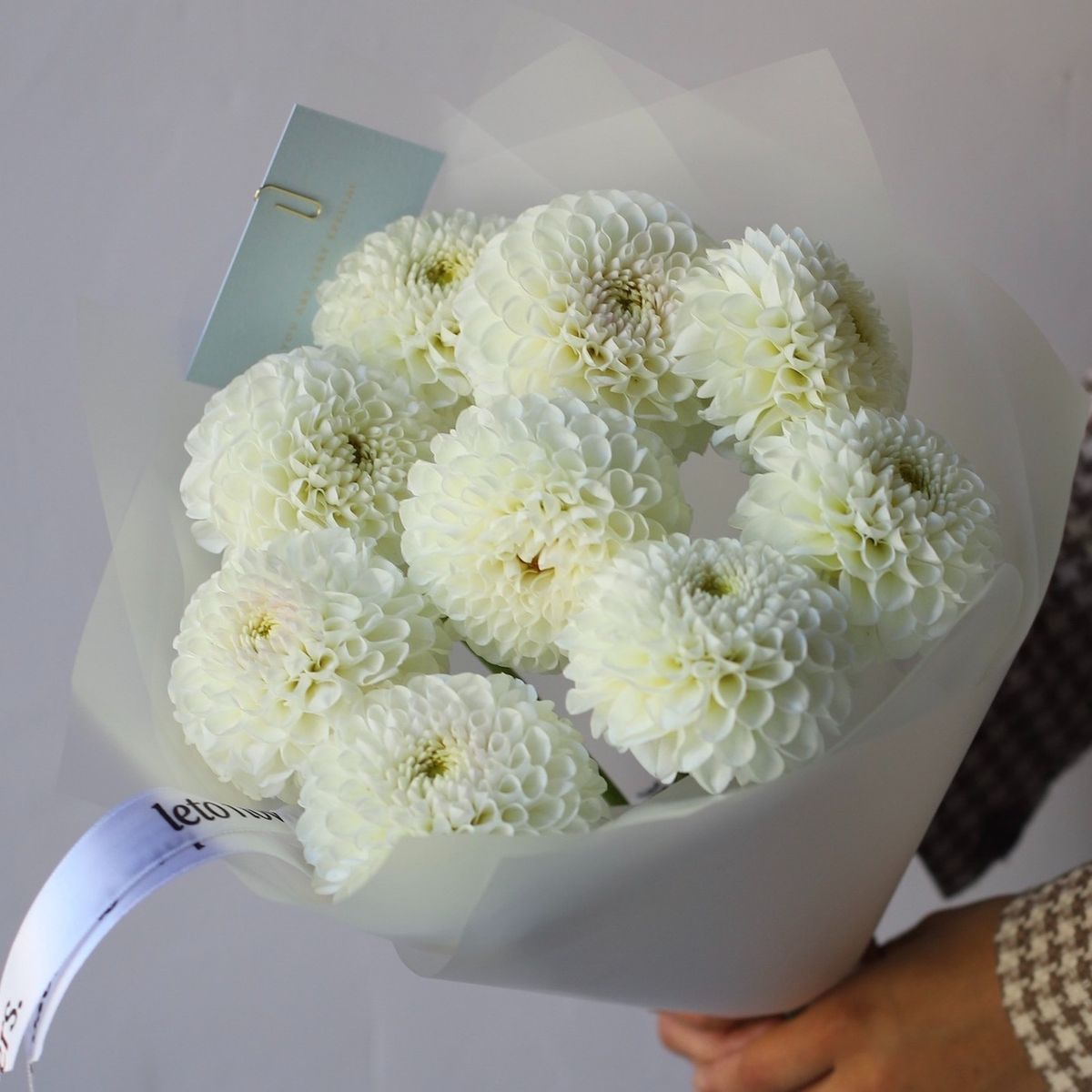 Букет георгин - замечательный подарок! Букет георгин - замечательный подарок!