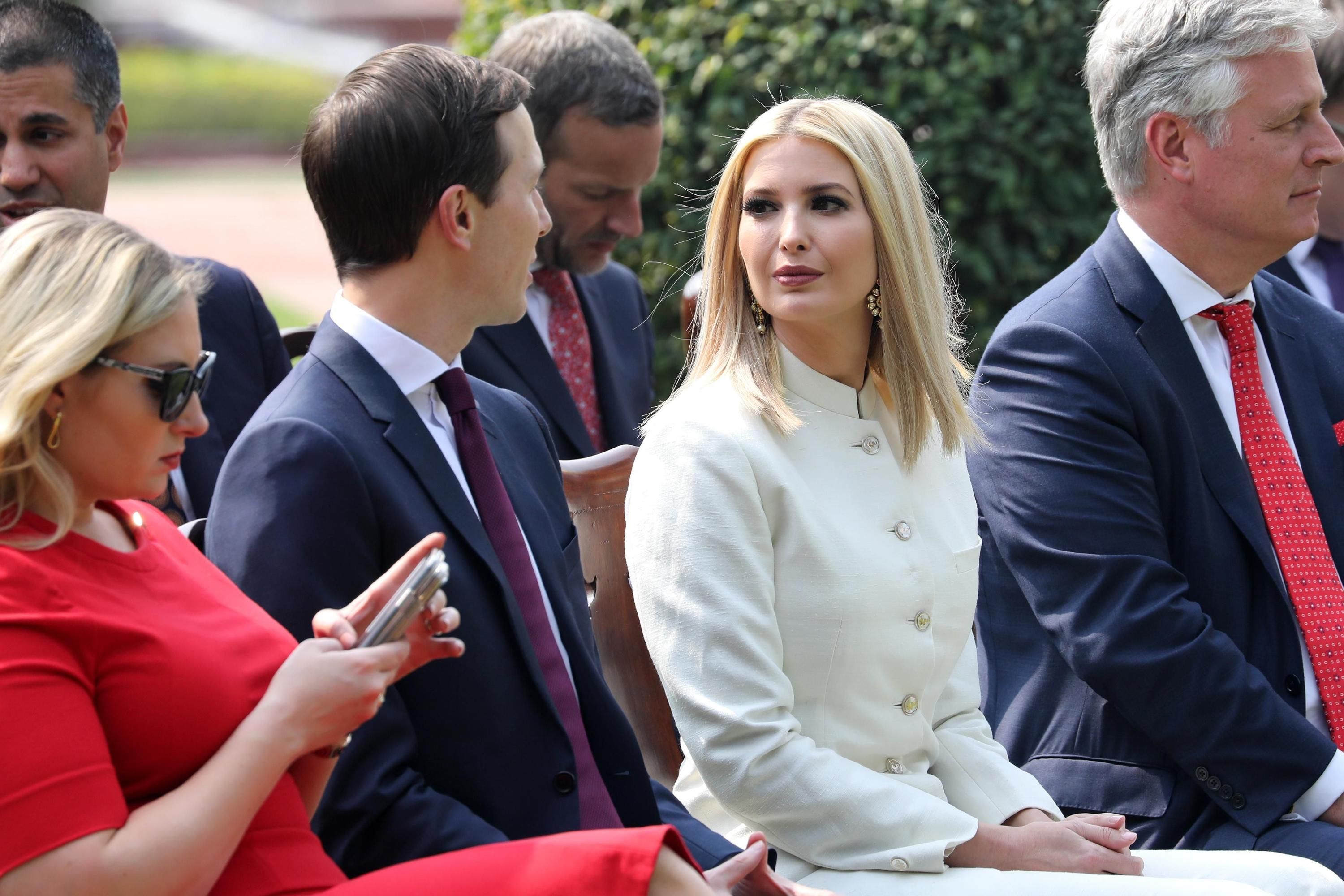 Семья Трампа получила разрешение на строительство vip-курорта на секретном острове в Албании - 24 Канал