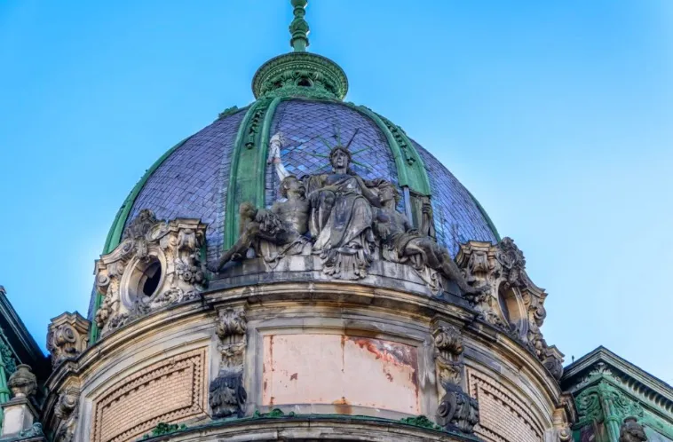 Львовская Статуя Свободы