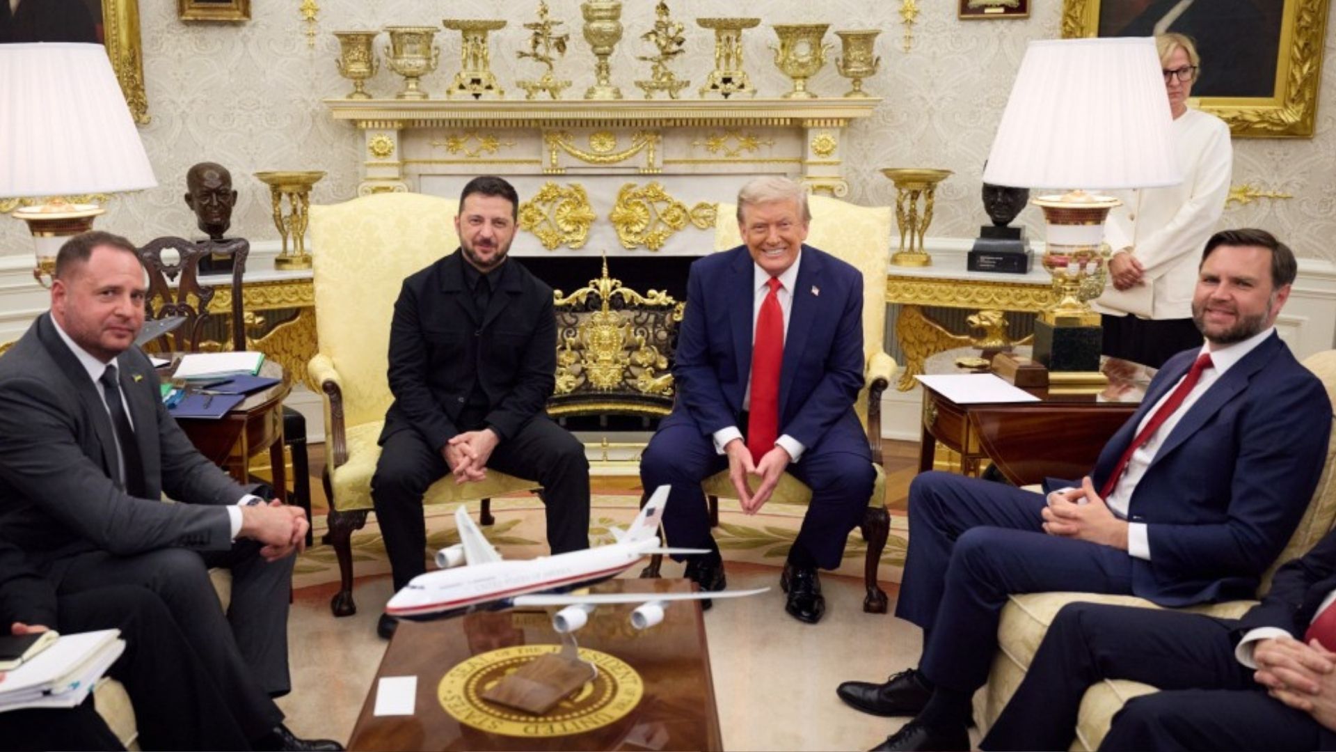 У Вашингтоні відбудеться зустріч Зеленського і Трампа У Вашингтоні відбудеться зустріч Зеленського і Трампа