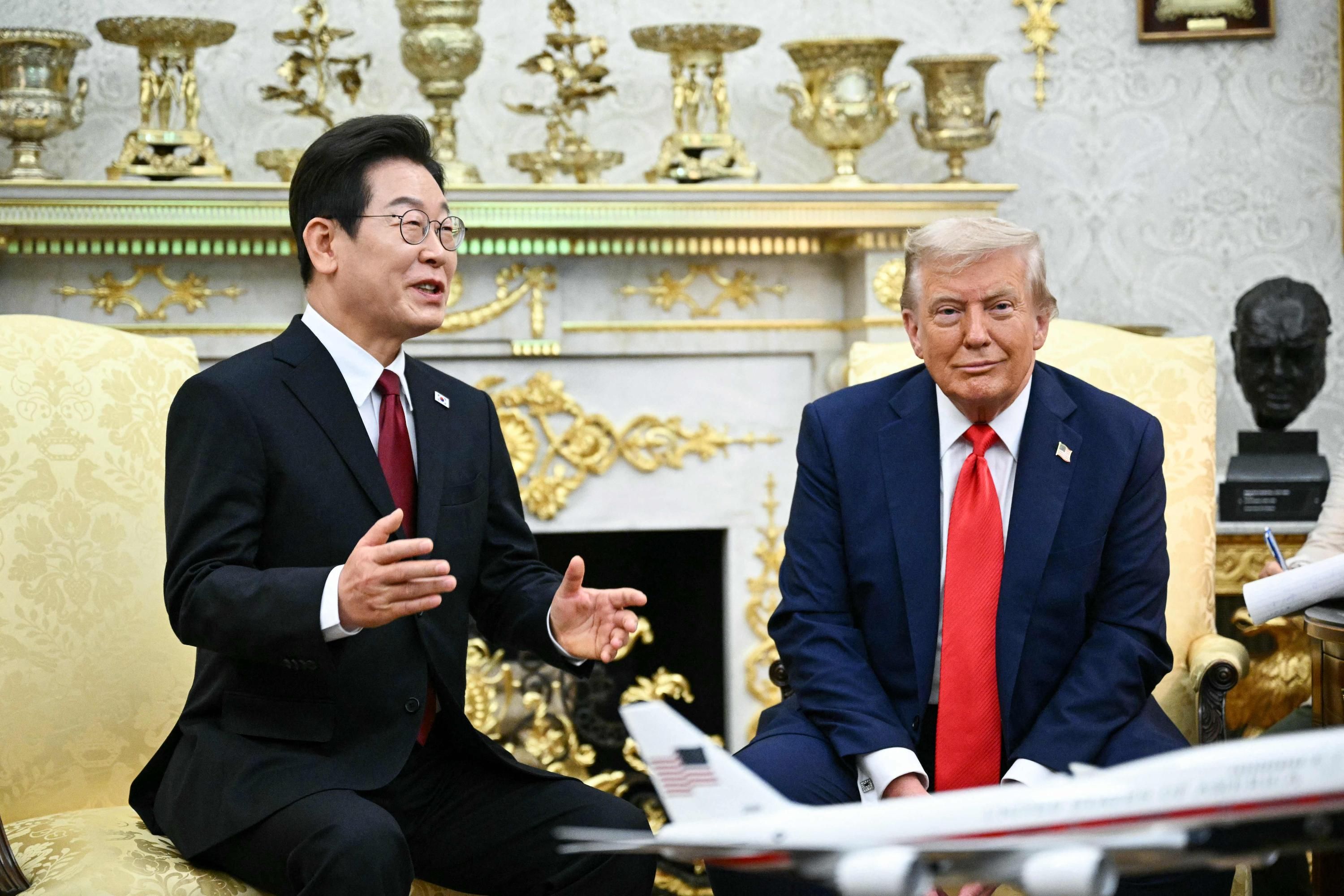 Президент США Дональд Трамп и президент Южной Кореи