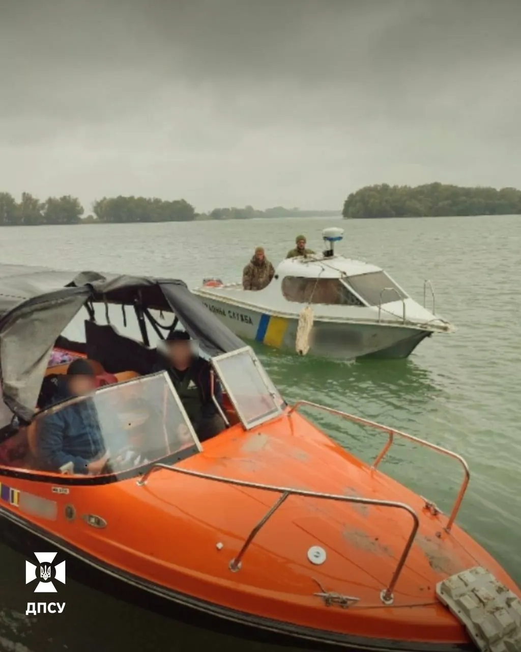 Четверо граждан Румынии нарушили государственную границу Украины