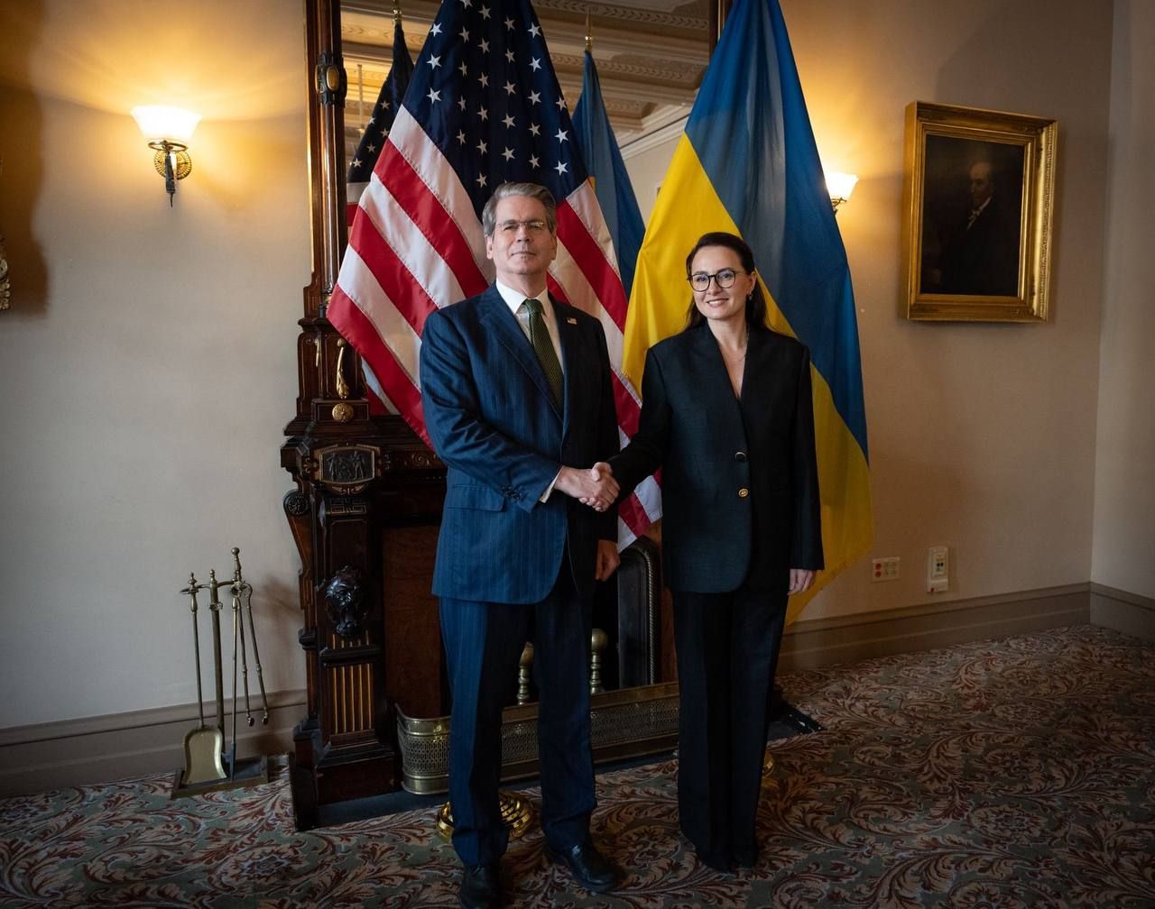 Премьер-министр Украины обсудила с Минфином США санкции против России