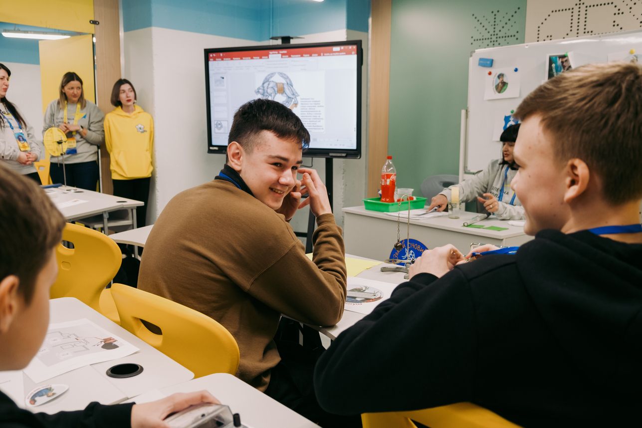 Безпека у школах України - Зеленський підписав закон про посилення заходів безпеки Безпека у школах України - Зеленський підписав закон про посилення заходів безпеки