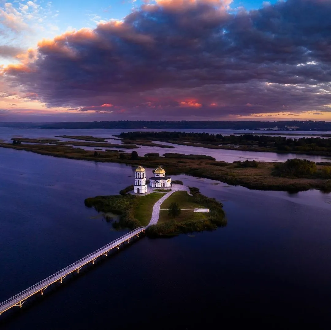 Спаса-Преображанська церква / фото Вечірній Київ