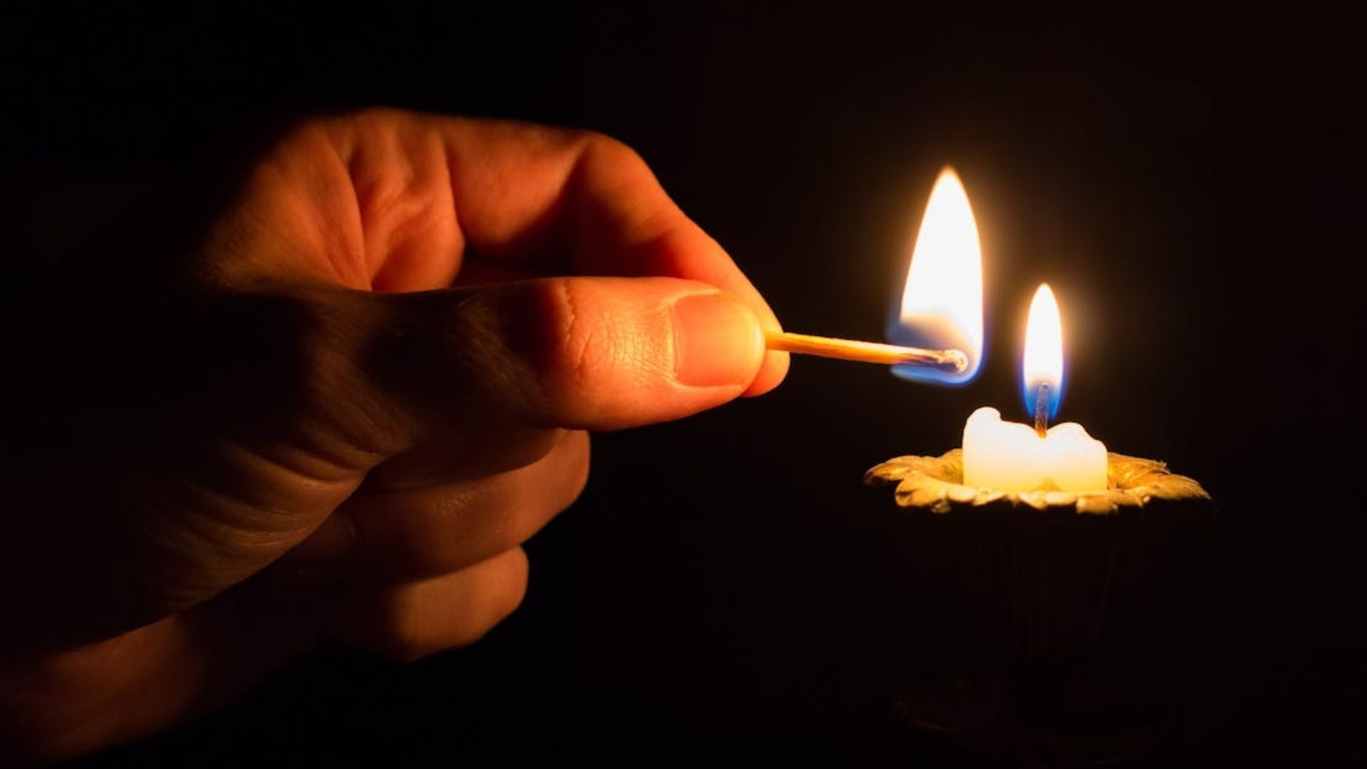 У Львові 16 жовтня діятимуть графіки відключень У Львові 16 жовтня діятимуть графіки відключень