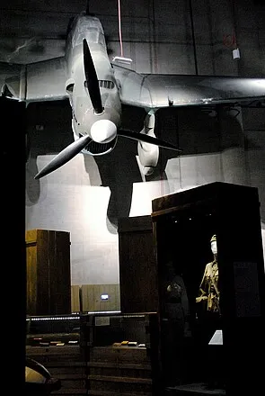 Розділ: Безжадна війна / фото Culturesofhistoryforum