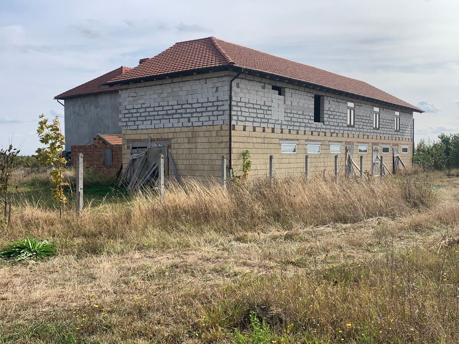 З чого найкраще будувати будинок - будинок із цегли, чи вигідно будувати