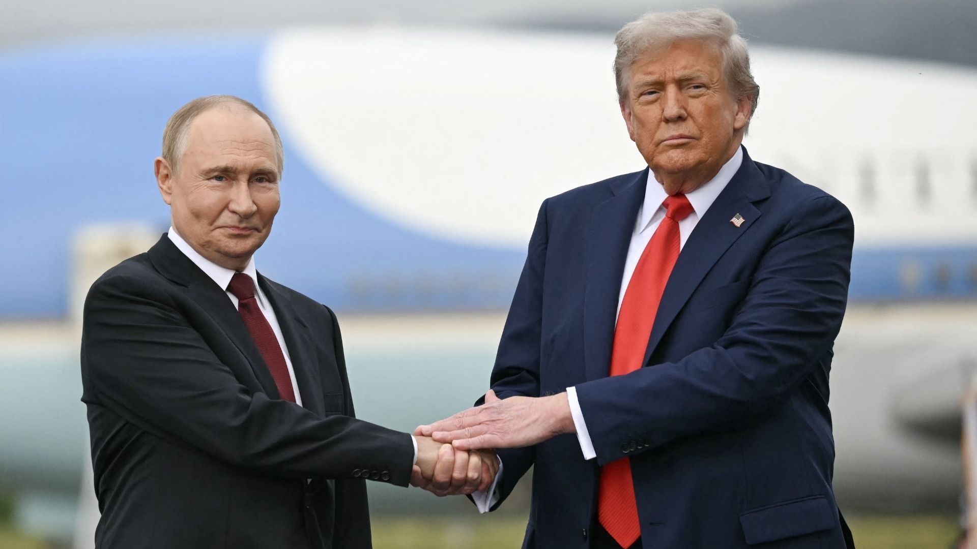 Кремль відреагував на мирні заклики Трампа 17 жовтня 2025 року Кремль відреагував на мирні заклики Трампа 17 жовтня 2025 року