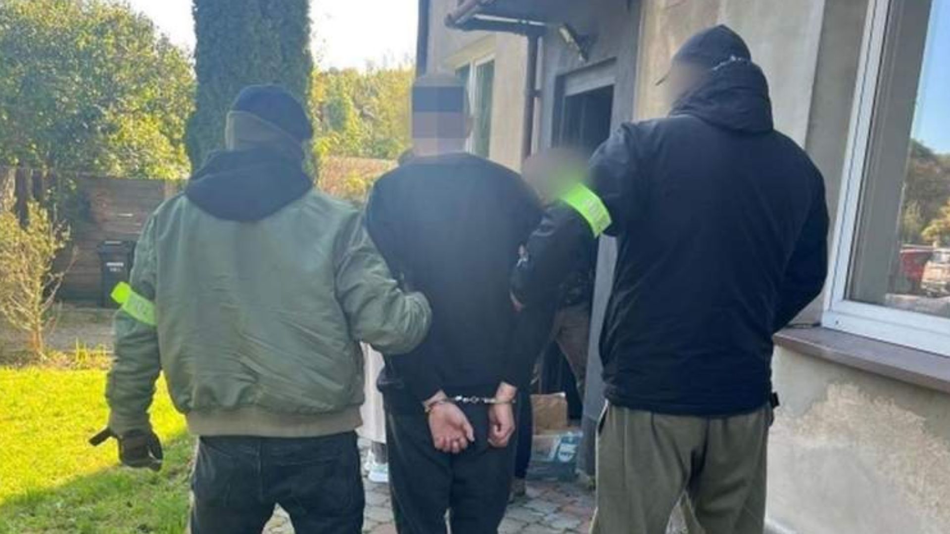 Задержание злоумышленника Задержание злоумышленника