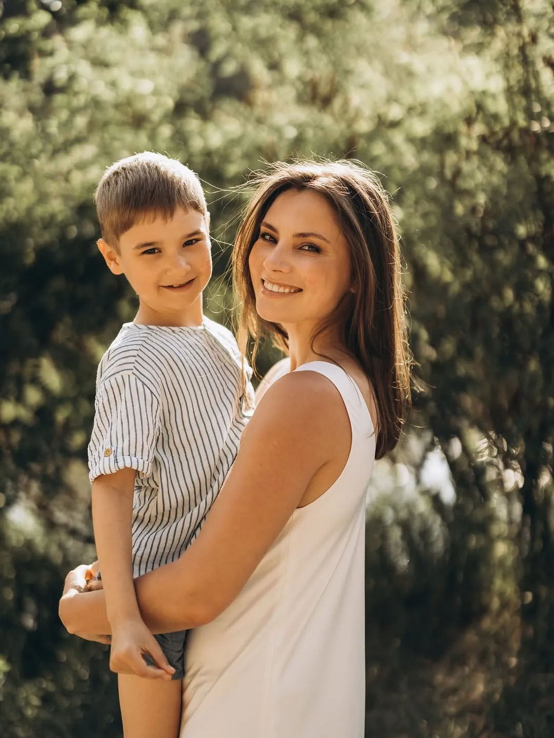 Антоніна Хижняк з сином Антоніна Хижняк з сином