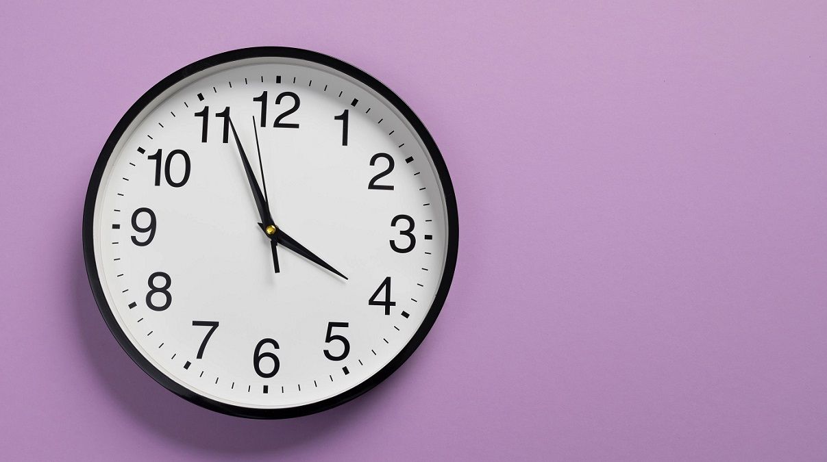 Перехід на зимовий час – яка різниця у часі з Європою, США та Канадою - Закордон Перехід на зимовий час – яка різниця у часі з Європою, США та Канадою - Закордон