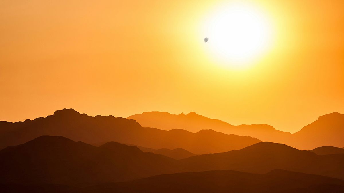 Новий астероїд знайшли поряд із Сонцем – що про нього відомо та чи є загроза Новий астероїд знайшли поряд із Сонцем – що про нього відомо та чи є загроза