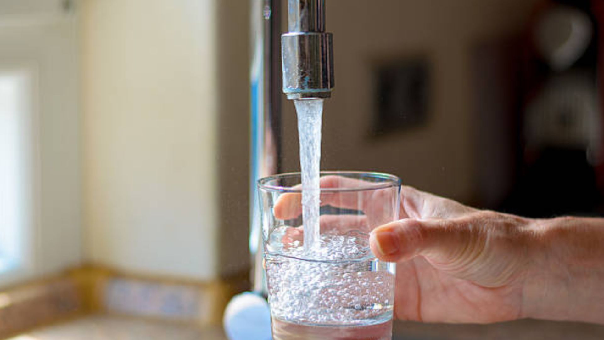 Часть Львова останется на день без воды - Экономика Часть Львова останется на день без воды - Экономика