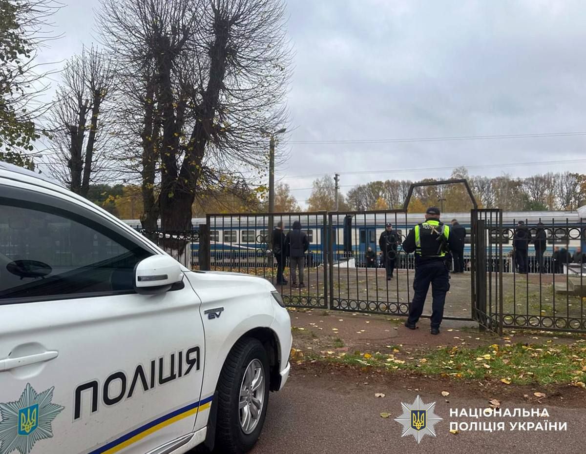 Чоловік підірвав гранату в потягу на Житомирщині: ЗМІ пишуть, що є загиблі та травмовані - 24 Канал