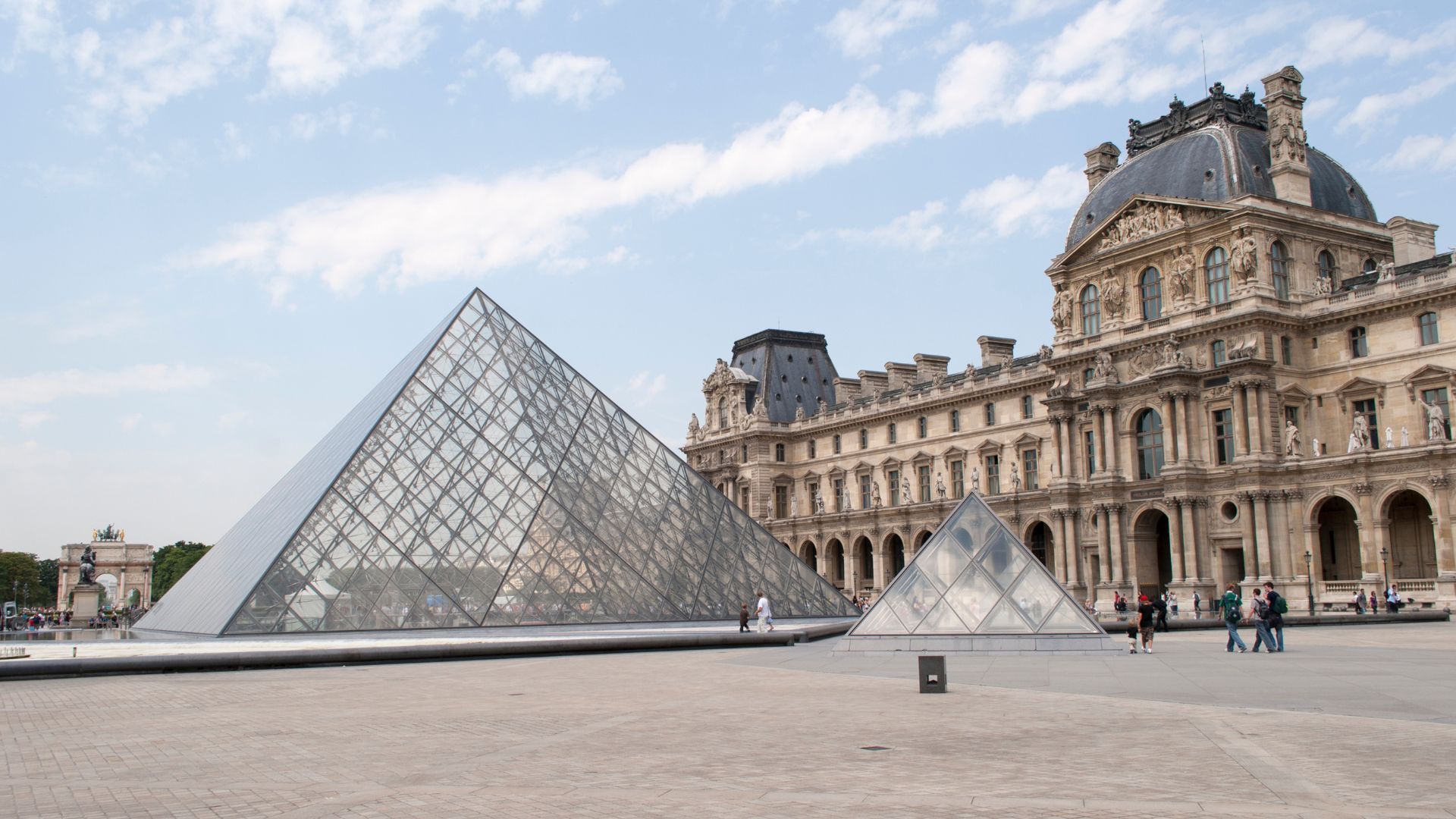 Ограбить Лувр мог помочь один из охранников музея, – The Telegraph - 24 Канал