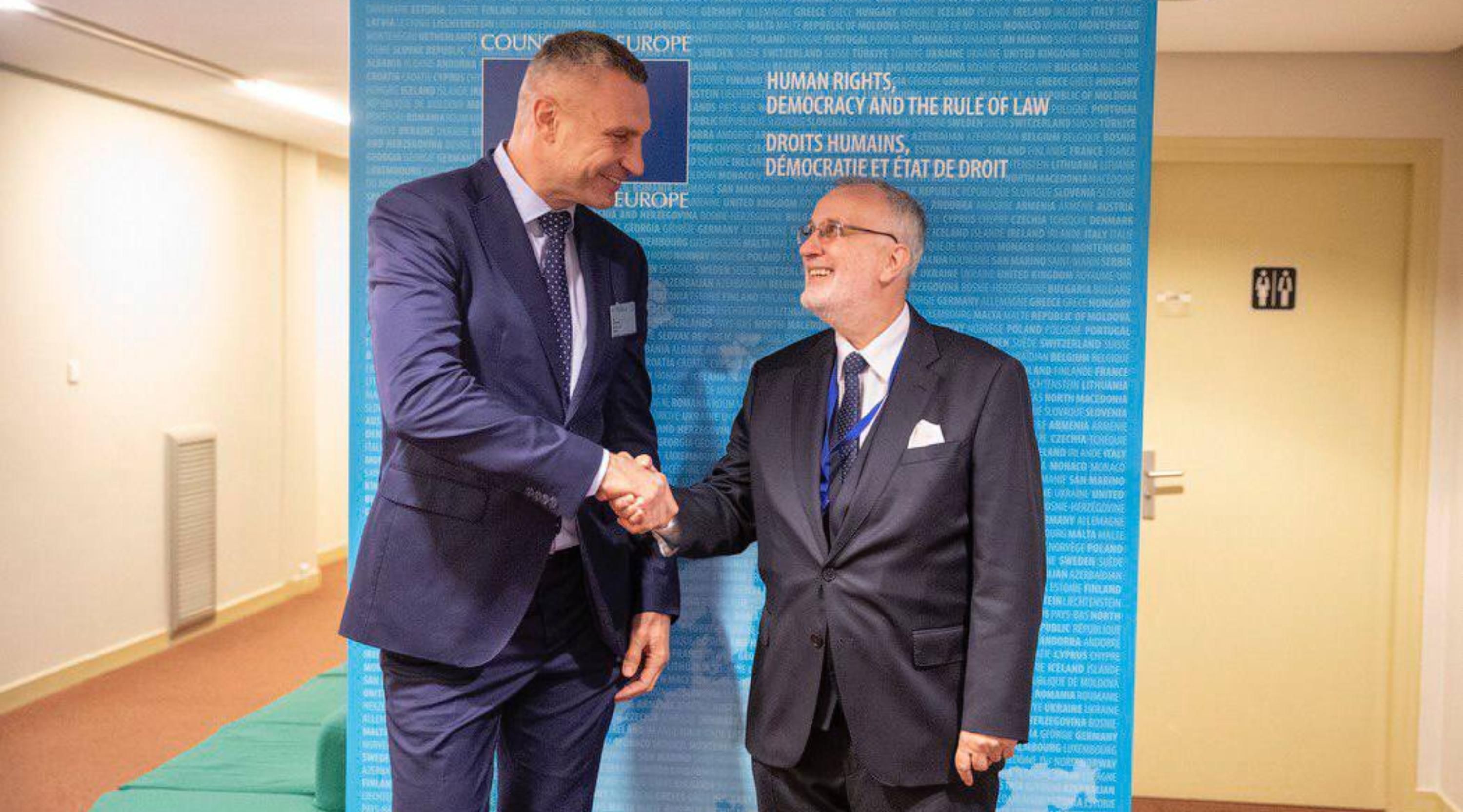 Встреча Кличко с Коолсом Встреча Кличко с Коолсом