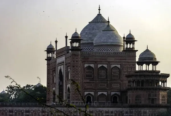 Тадж-Махал, Агра / фото Depositphotos Тадж-Махал, Агра / фото Depositphotos