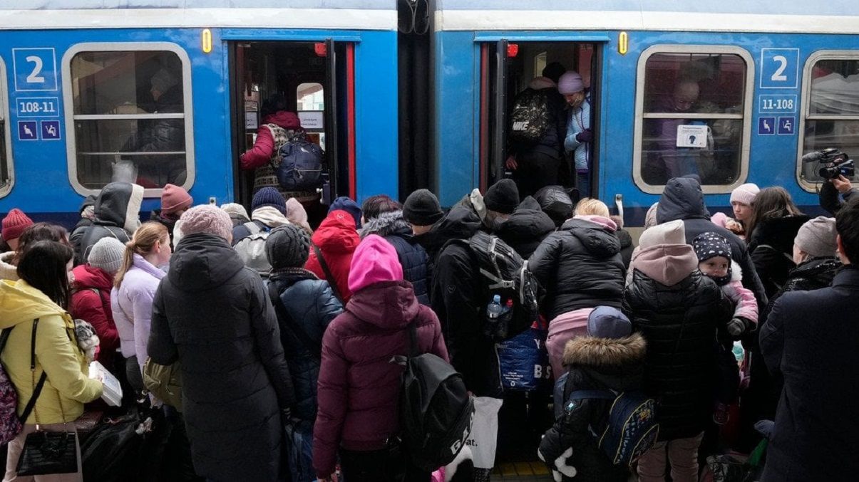 Беженцы из Украины в Европе – почему в Чехии стало больше украинских беженцев - Закордон Беженцы из Украины в Европе – почему в Чехии стало больше украинских беженцев - Закордон