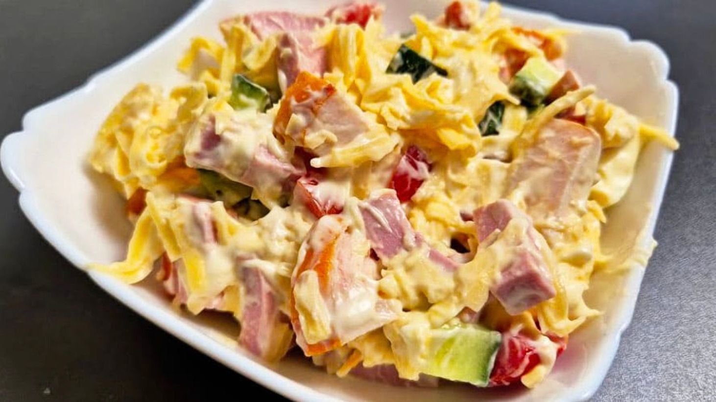 Святковий салат за лічені хвилини