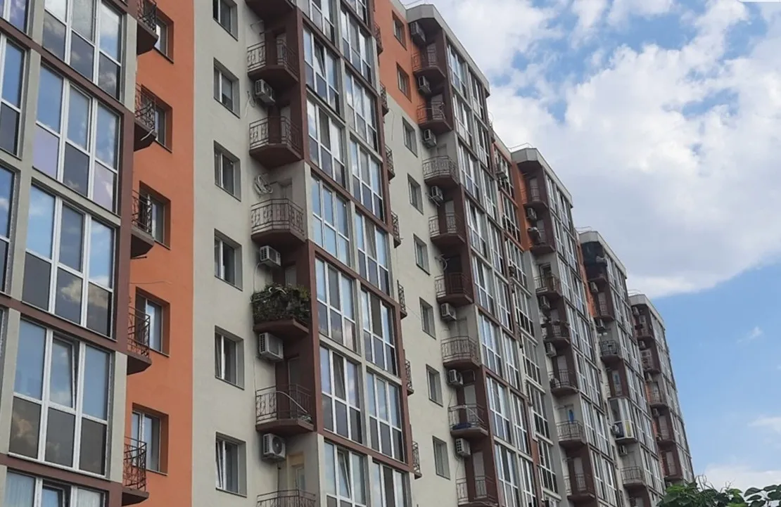 Многоэтажка