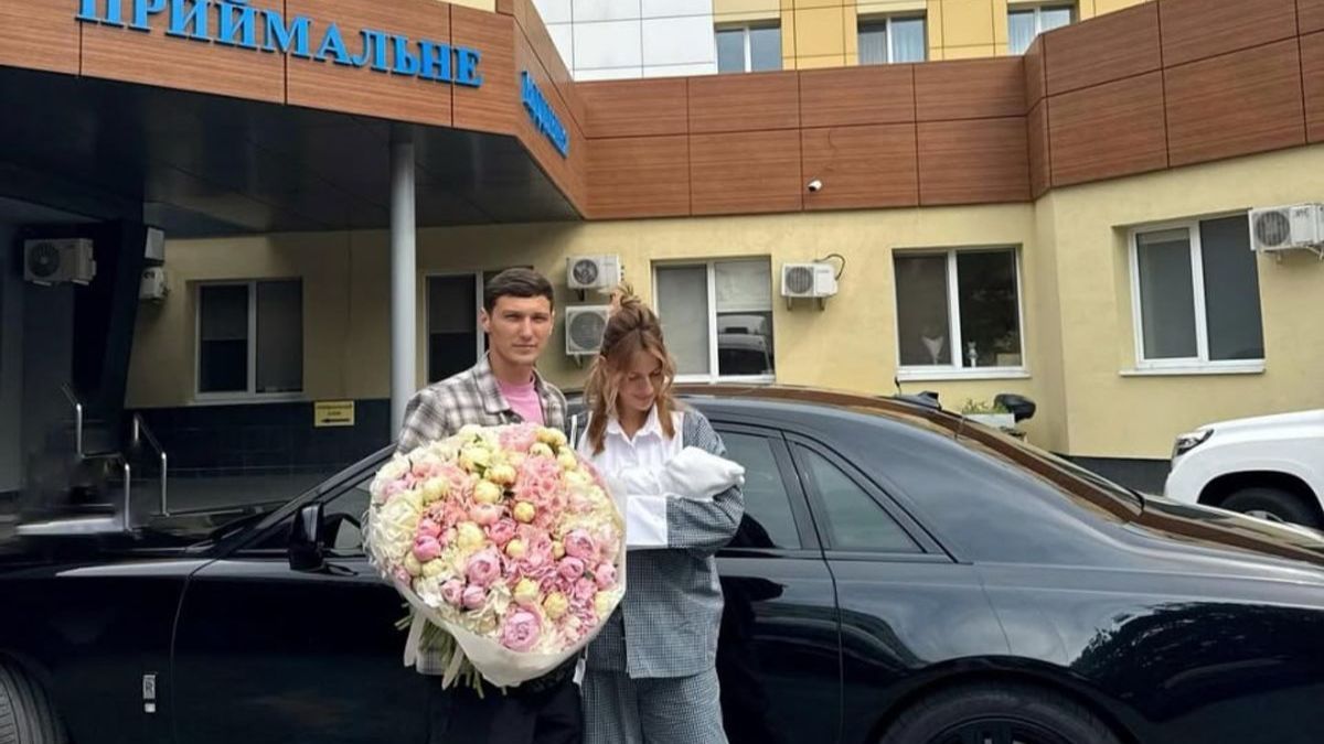 Леся Нікітюк і Дмитро Бабчук з сином Леся Нікітюк і Дмитро Бабчук з сином