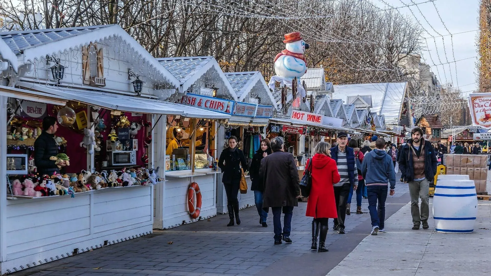 Париж, Франція / фото Shutterstock