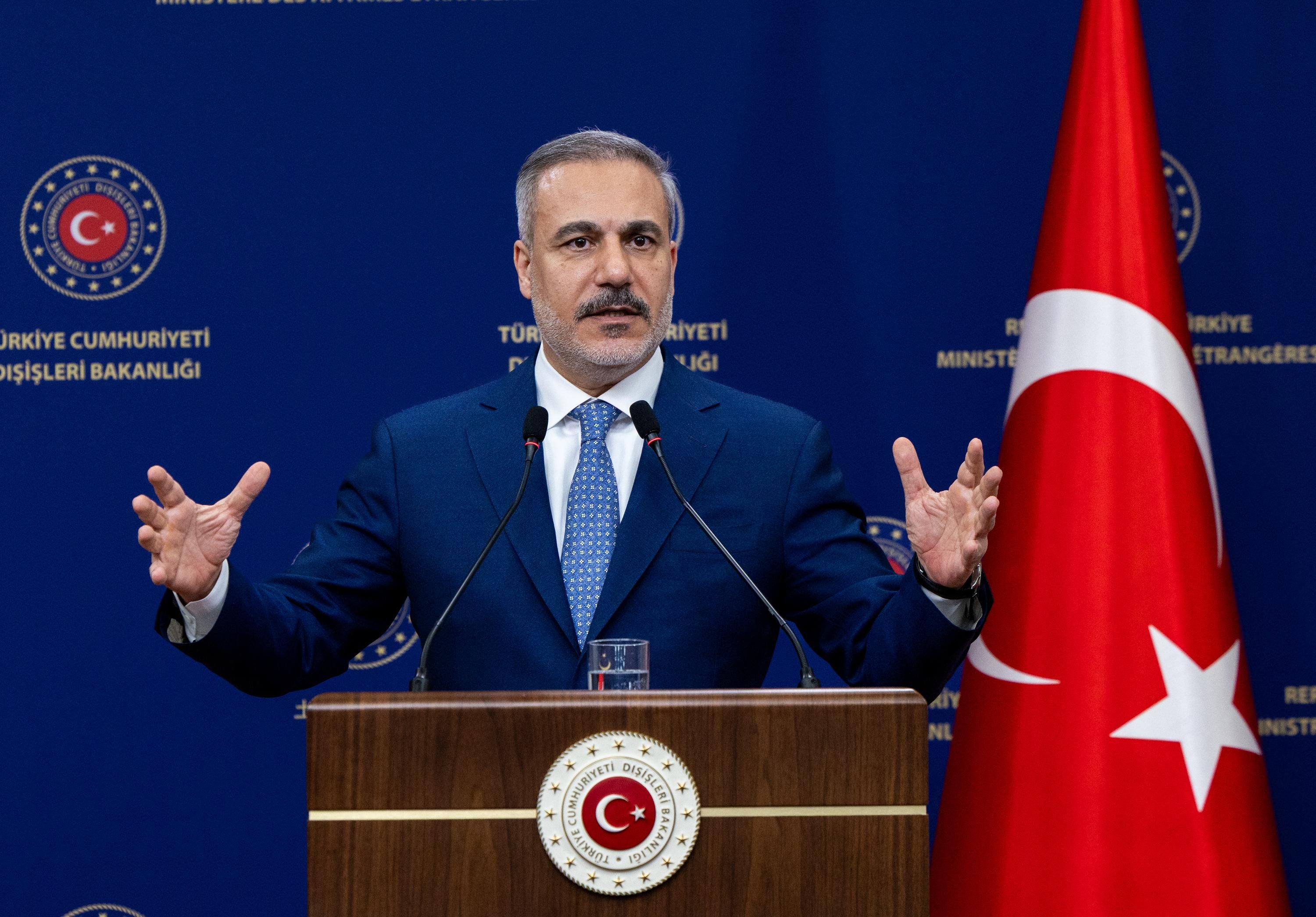 Турция готова принять новые встречи Украины и России Турция готова принять новые встречи Украины и России