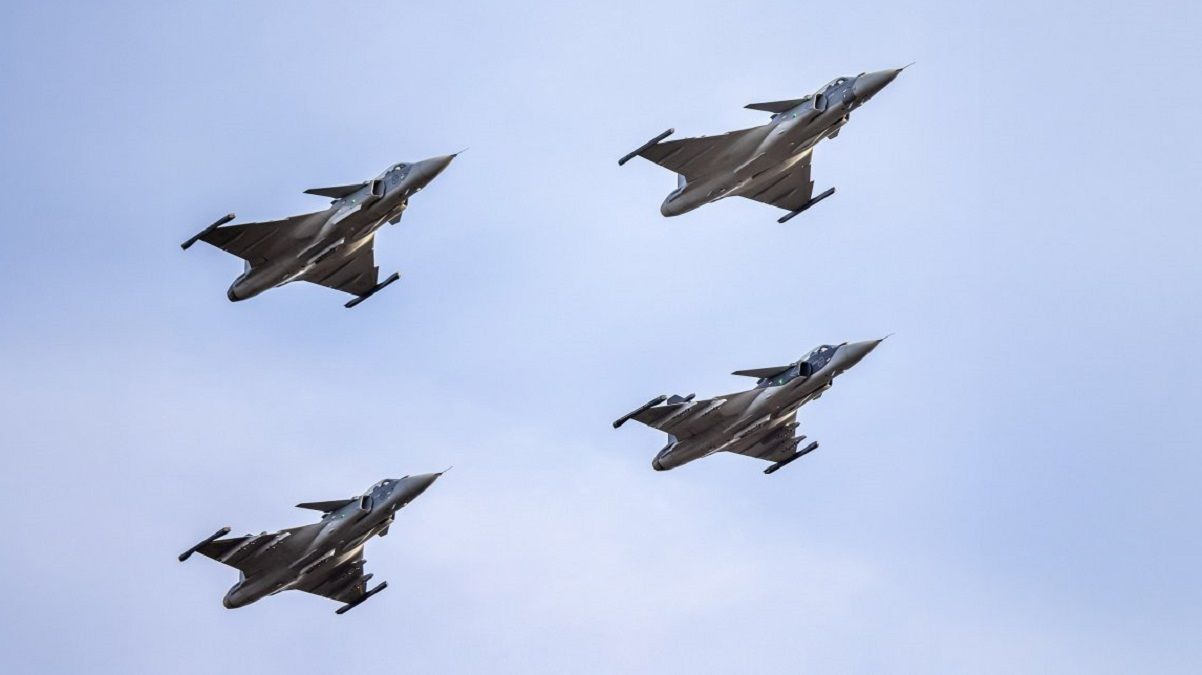 Авиационный флот из 250 самолетов – чем эффективнее всего сбивать российские дроны - 24 Канал Авиационный флот из 250 самолетов – чем эффективнее всего сбивать российские дроны - 24 Канал