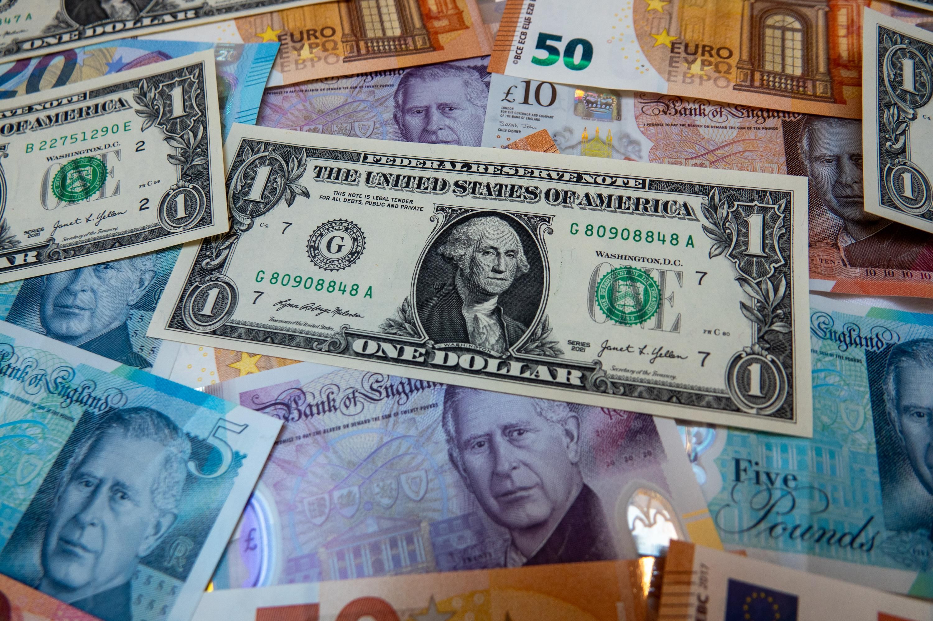 На противодействие Китаю: США настаивают на более широком внедрении доллара - Экономика На противодействие Китаю: США настаивают на более широком внедрении доллара - Экономика