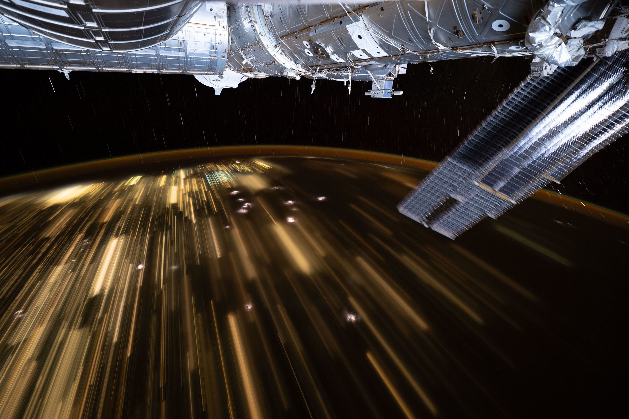 Какими были 25 лет над Землей и что дальше ждет МКС