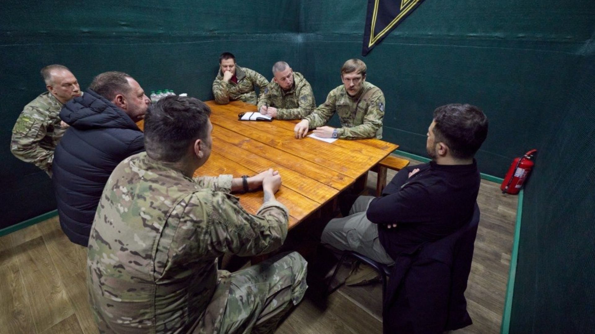 Зеленский посетил Донецкую область Зеленский посетил Донецкую область