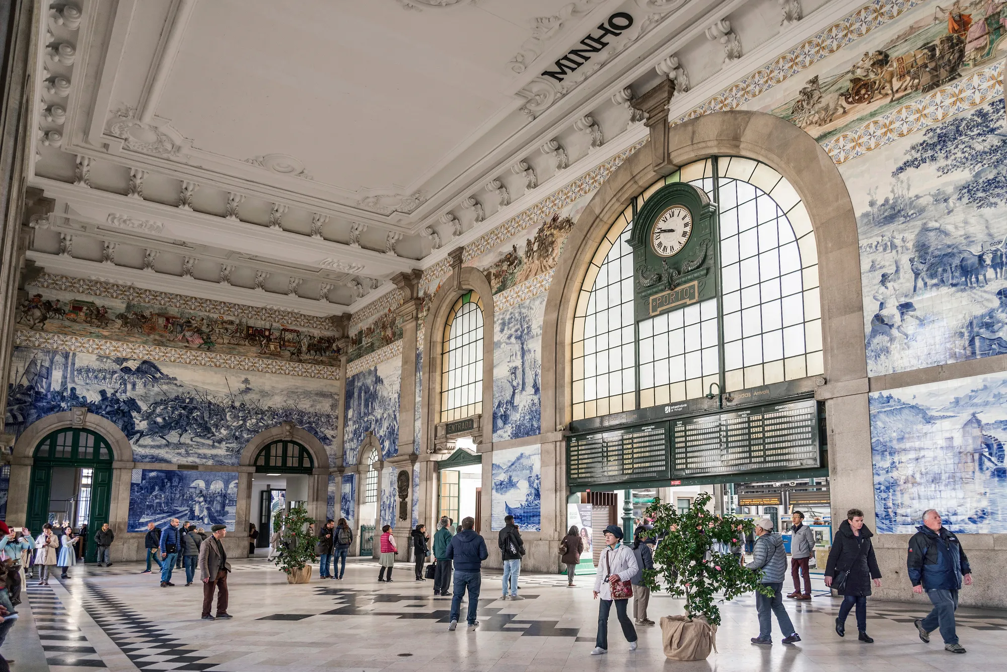 Sao Bento Station Sao Bento Station